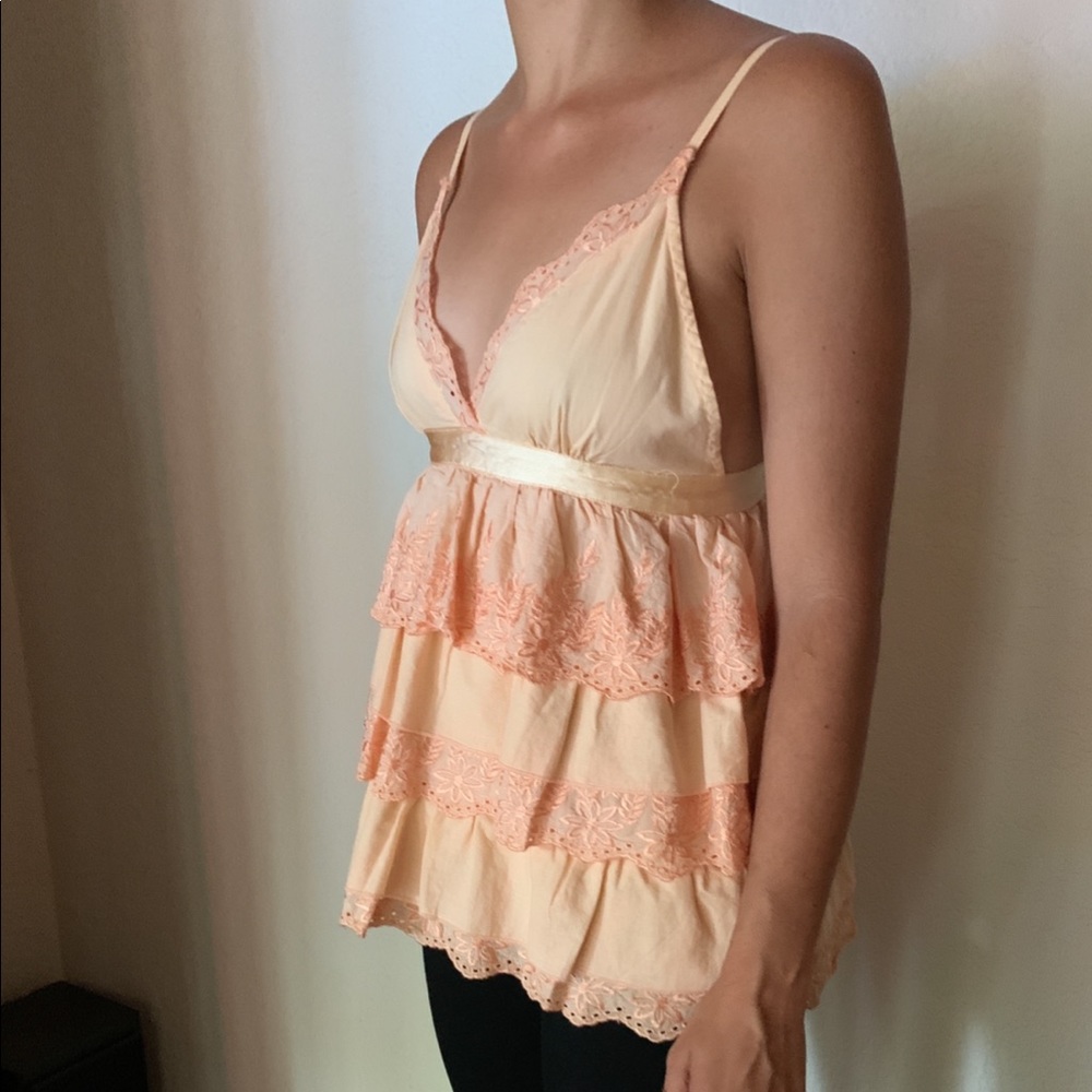 Vintage Embroidered Satin Ruffle Top ❤️ - Picture 3 of 7